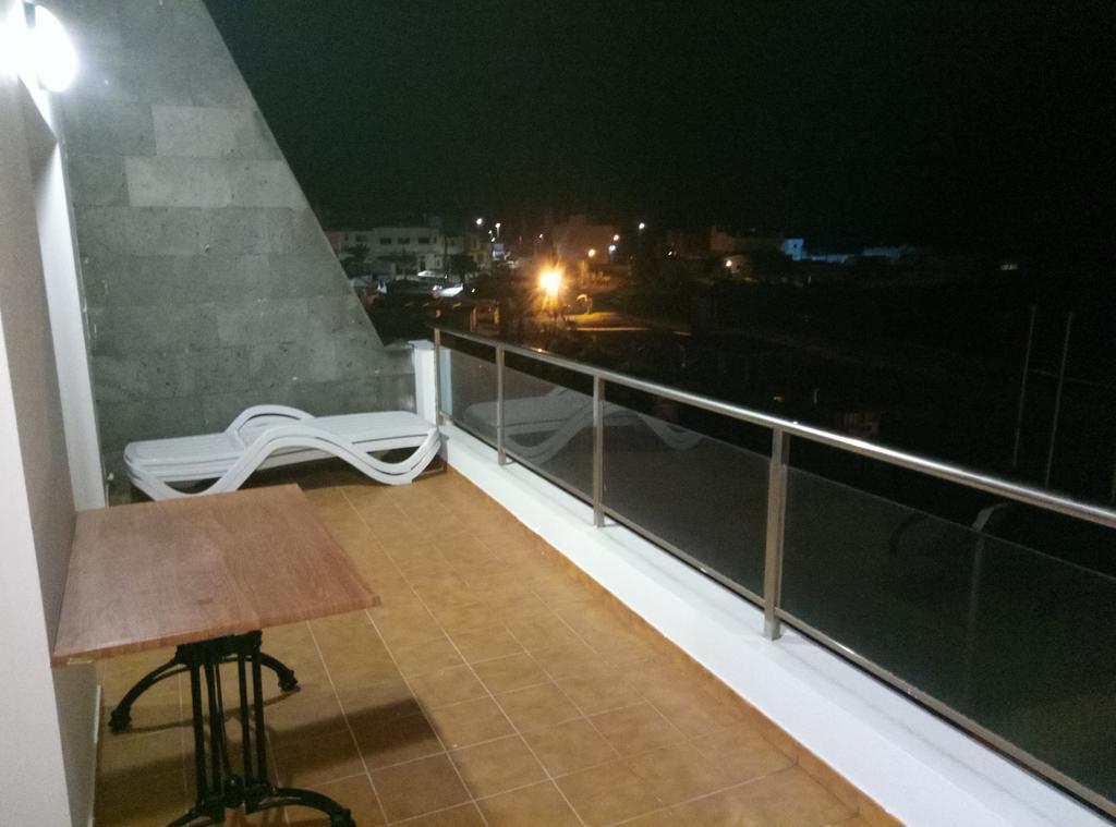 Apartamento Primera Linea De Playa Puerto de las Lajas Kültér fotó